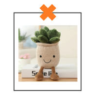 Kawaii knuffel plantje beige